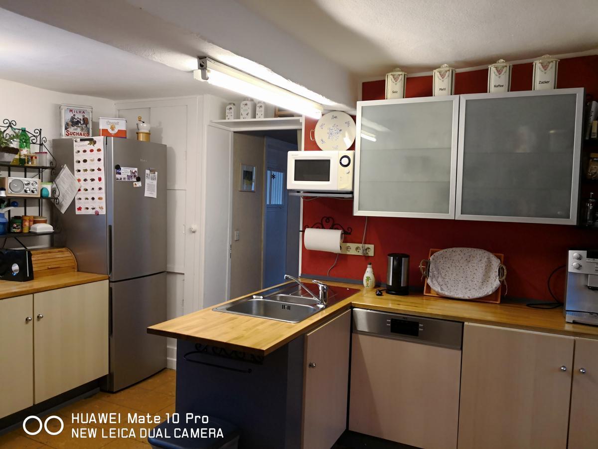 Ferienhaus Vom Bahratal Hausen Екстериор снимка